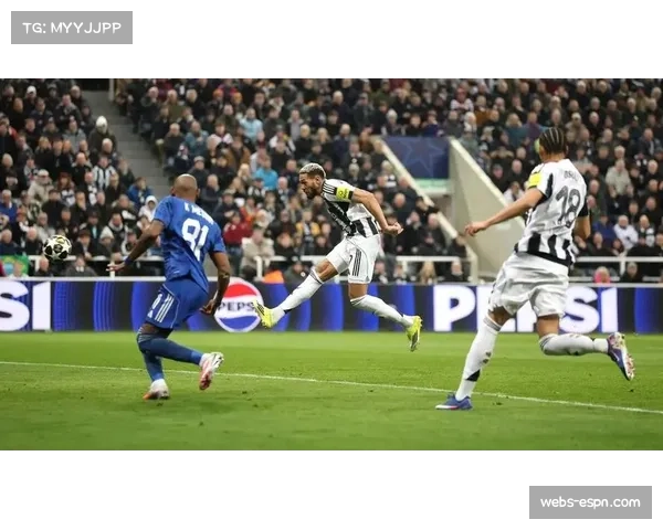 纽卡斯尔联3-2卡拉巴赫，总比分9-3强势晋级